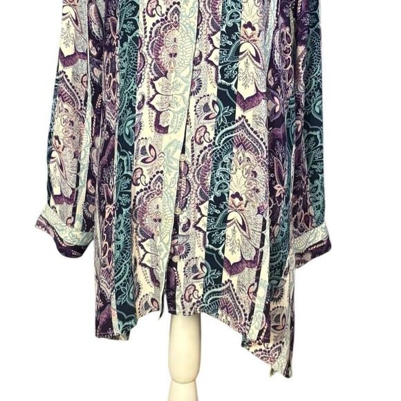 Chico's Tunic Size Extra Large Button Down Boho Purple Paisley Artsy Whimsygoth - Picture 5 of 8